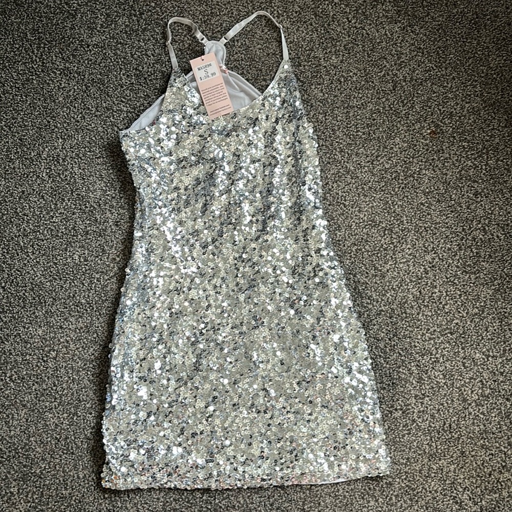 Manet dress, size small, brand new